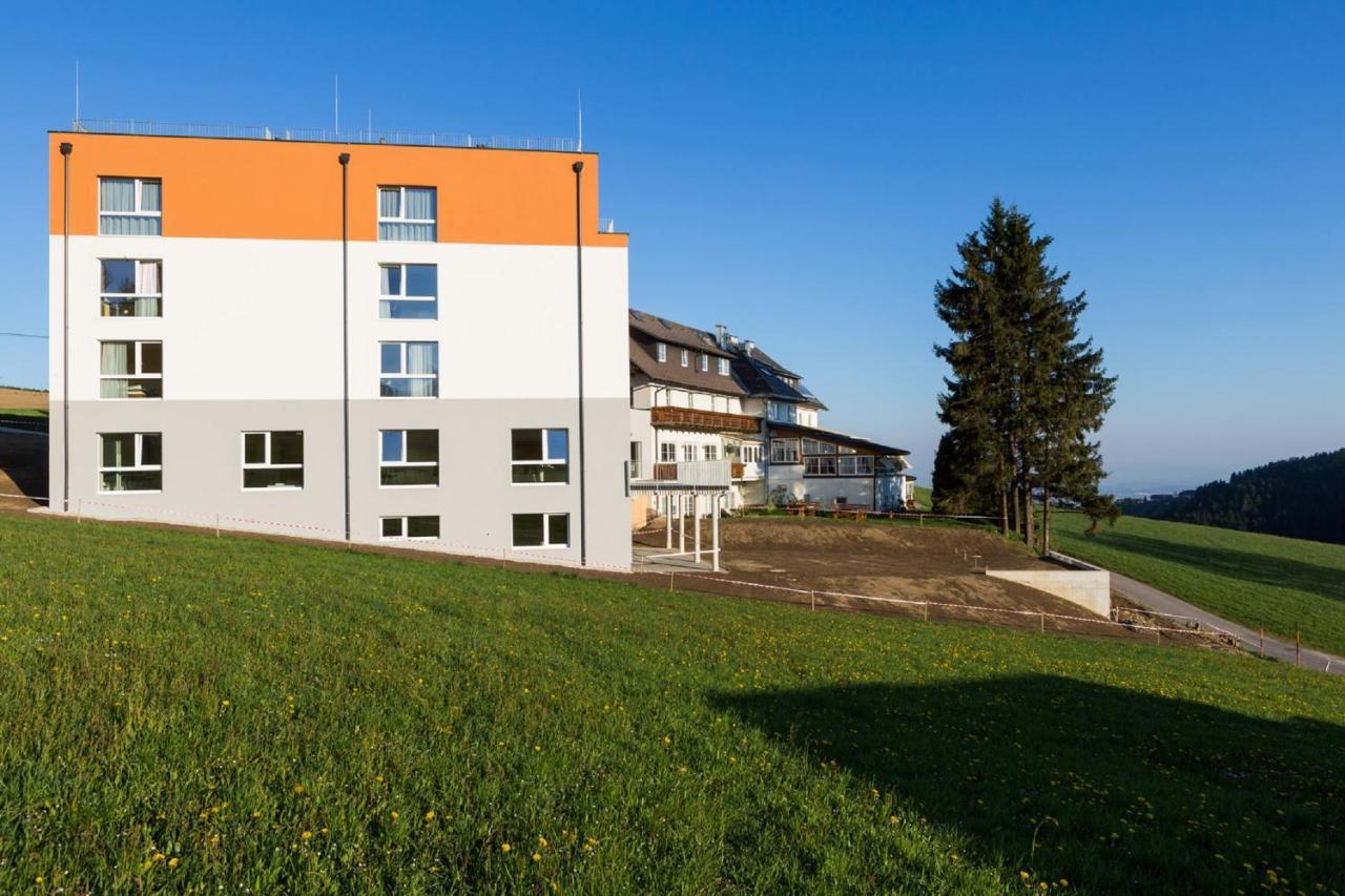 Hotel Alpenblick Kirchschlag bei Linz Exterior photo