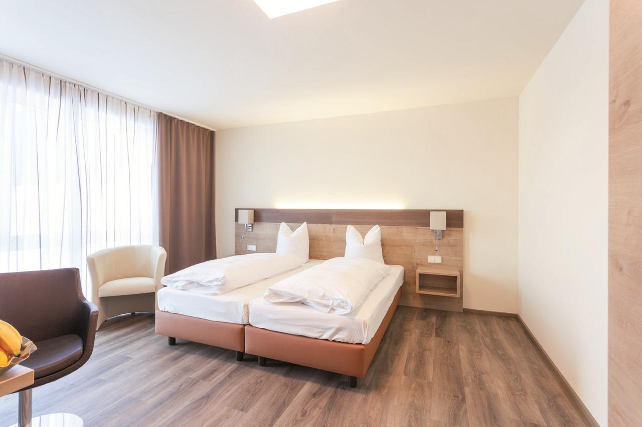 Hotel Alpenblick Kirchschlag bei Linz Exterior photo